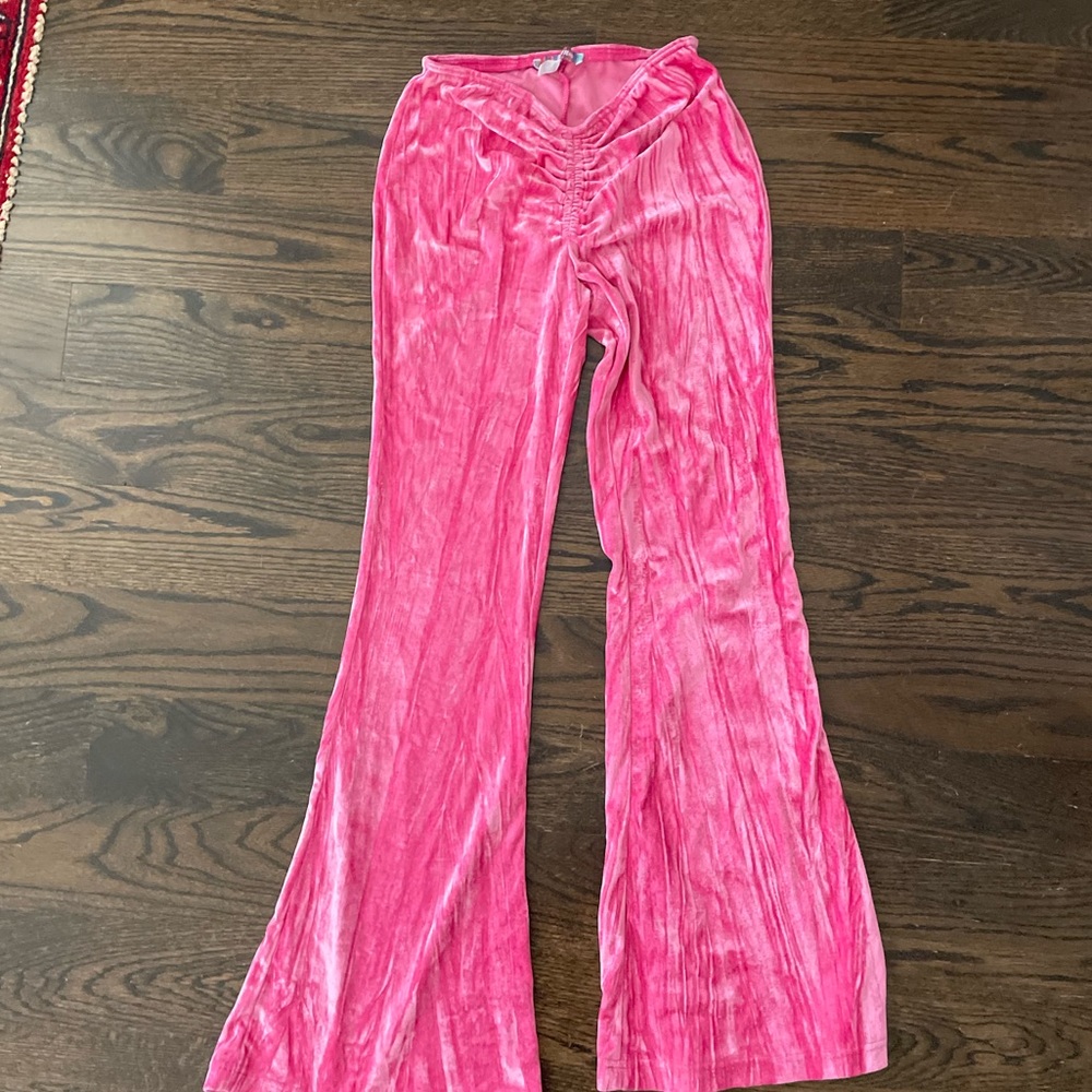 NEVER WORN pink urban outfitters flare pants